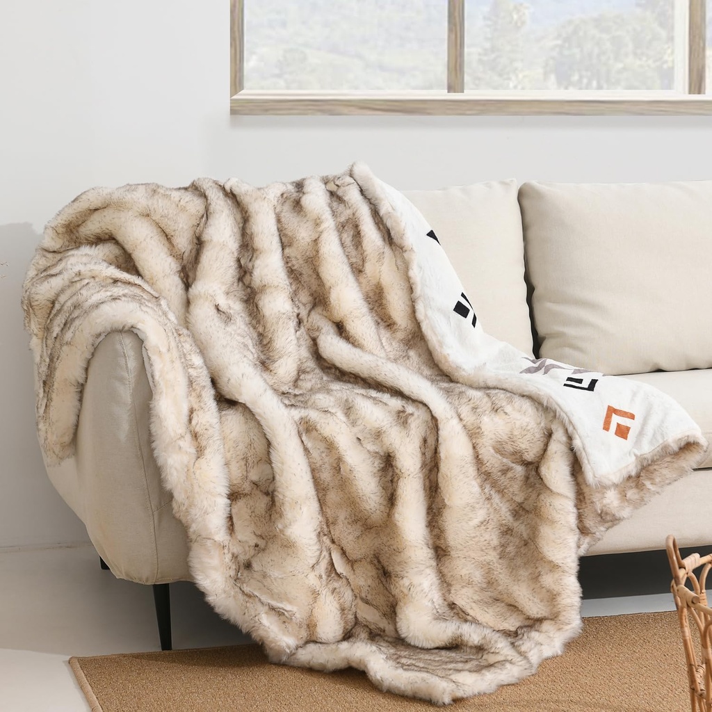 HORIMOTE HOME Luxury Faux Fur Throw Blanket In Western Aztec Style, Soft Warm Fluffy Boho D